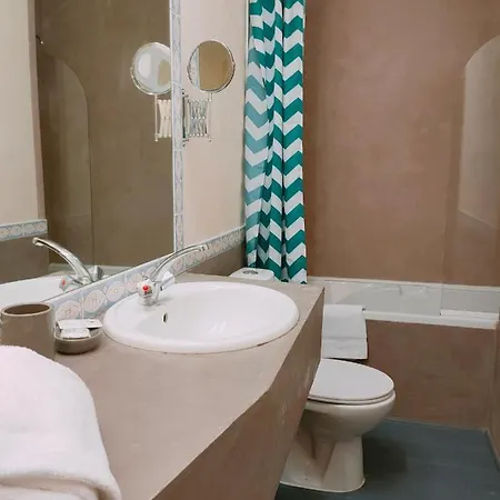 Le Royal Hotel Saint-Pol-sur-Ternoise